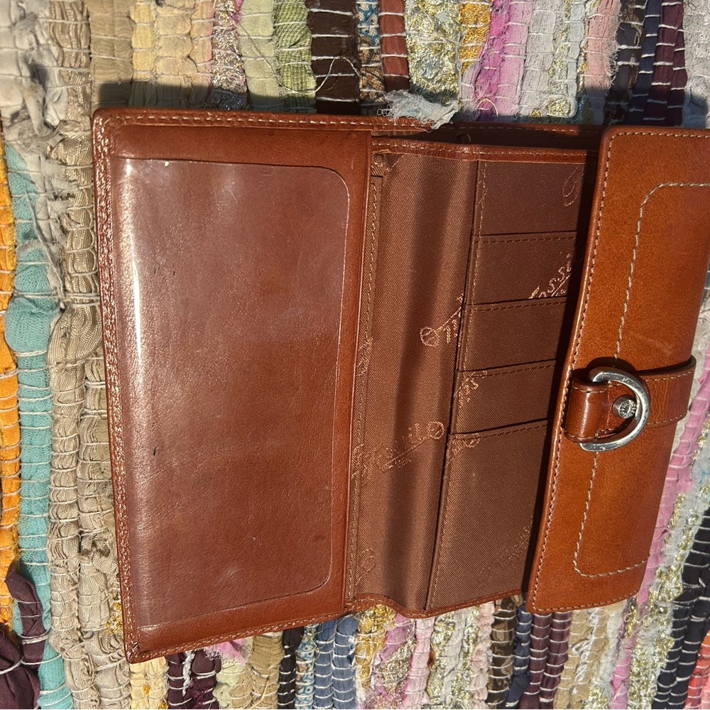 Fossil Tan Leather Wallet - Picture 4 of 6